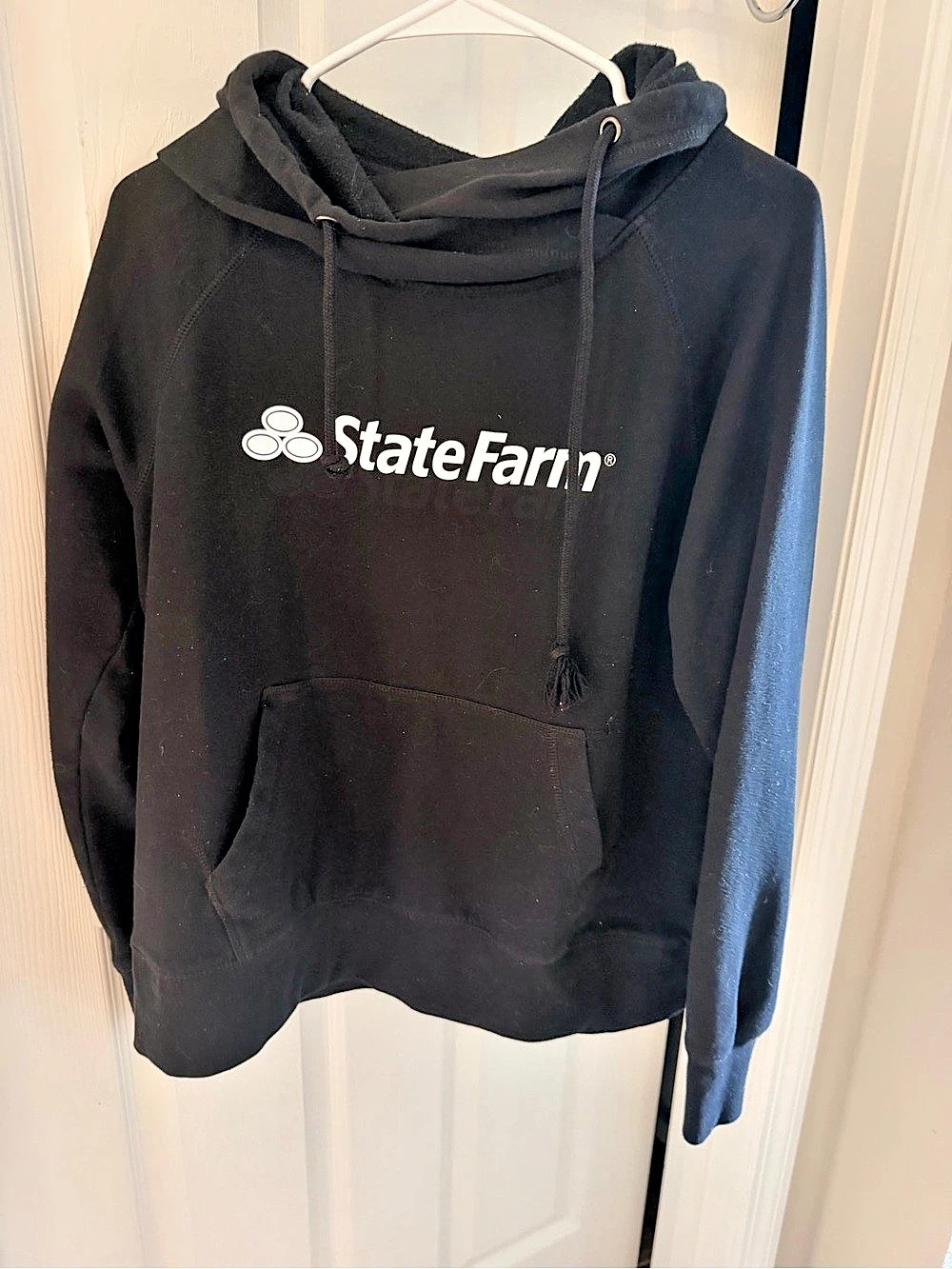 State Farm Black Pullover Hoodie Size Large - Picture 2 of 4
